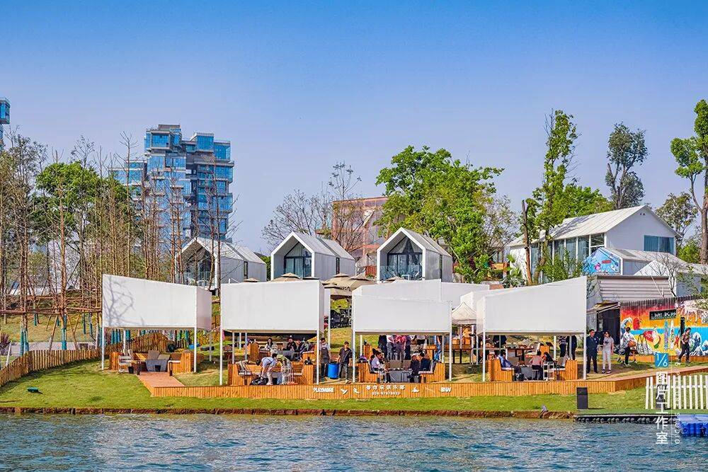 场景营造已进入「共情20」阶段！九游会J9入口吸引Z世代：城市(图6)