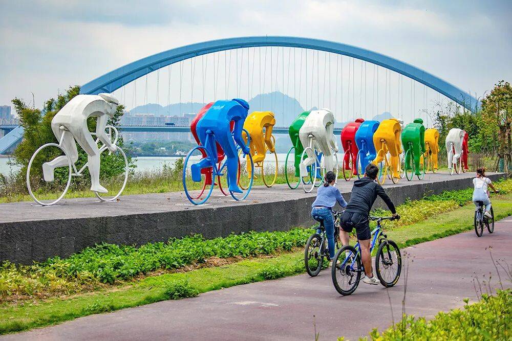 场景营造已进入「共情20」阶段！九游会J9入口吸引Z世代：城市(图23)