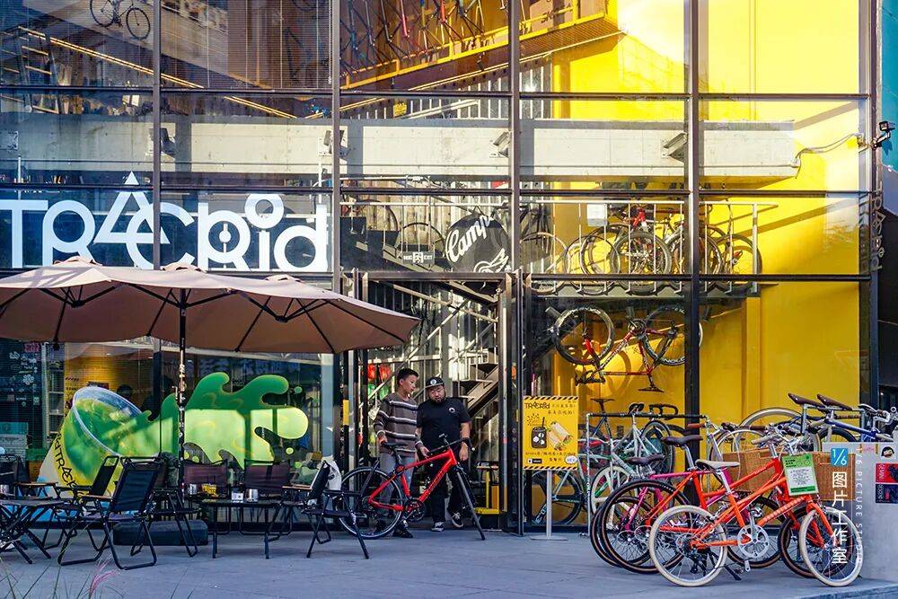 场景营造已进入「共情20」阶段！九游会J9入口吸引Z世代：城市(图26)